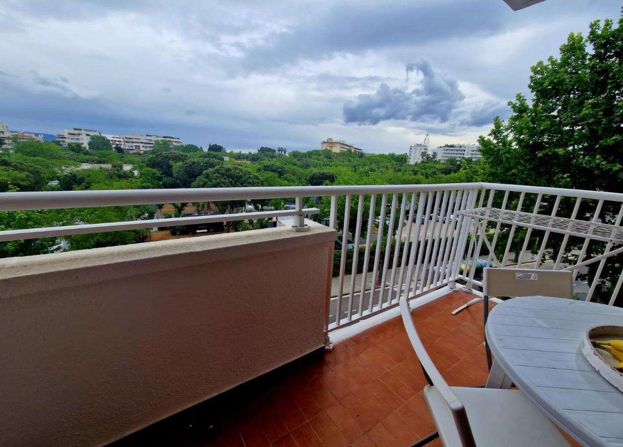 Apartamento Mar Del Priorat Salou Exterior photo